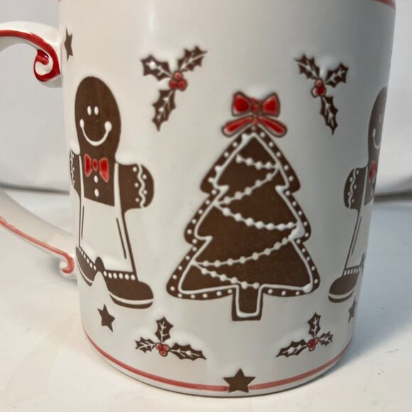 Gingerbread Man Christmas Ceramic Coffee Mug 20 oz Embossed Trees Eli + Ana - Picture 2 of 7